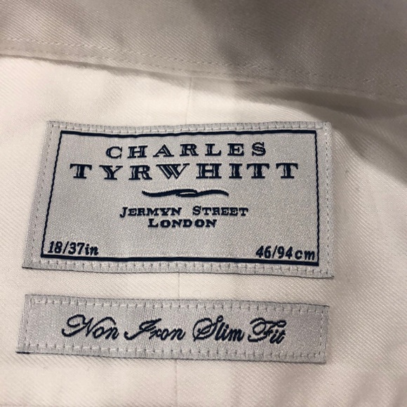 CHARLES TRYWHITT Other - CHARLES TYRWHITT NO IRON  WHITE DRESSSHIRT